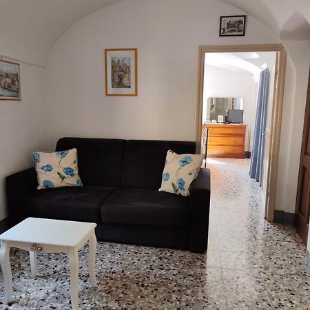 Beb I Girasoli Apartment Долчеакуа Екстериор снимка